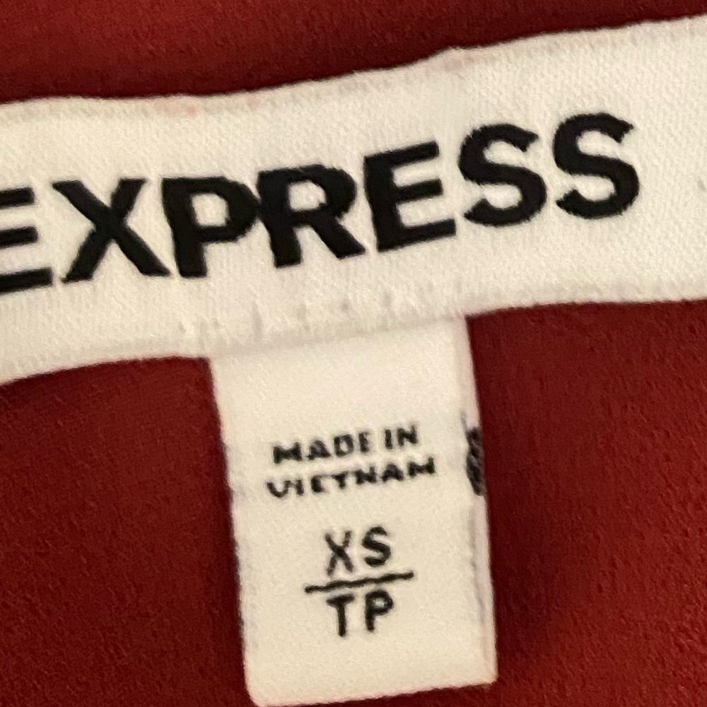 Express Red Embroidered Down Town Cami Size XS. - Picture 6 of 8